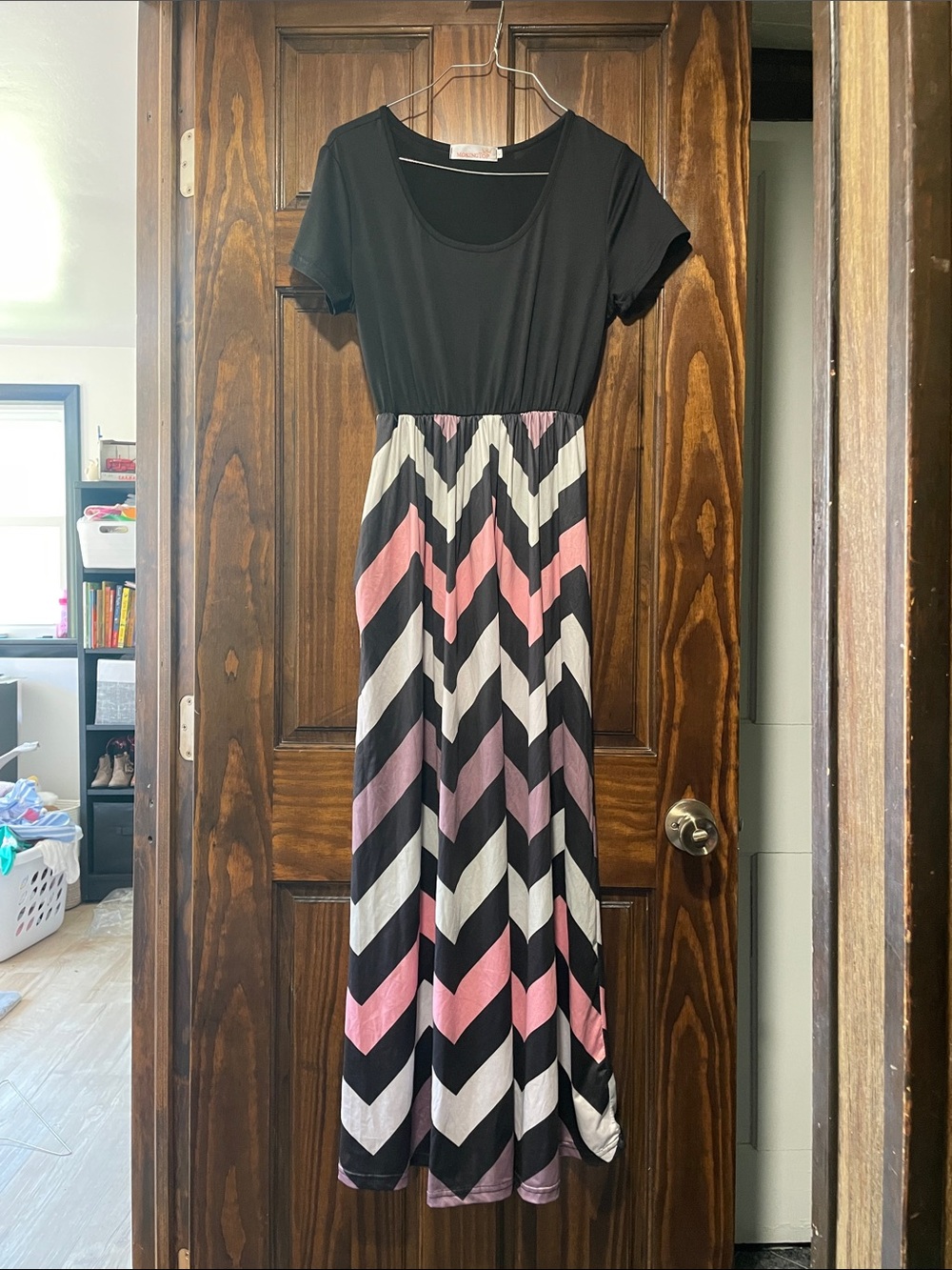 Maxi Dress with Black Pink and Cream skirt with pockets